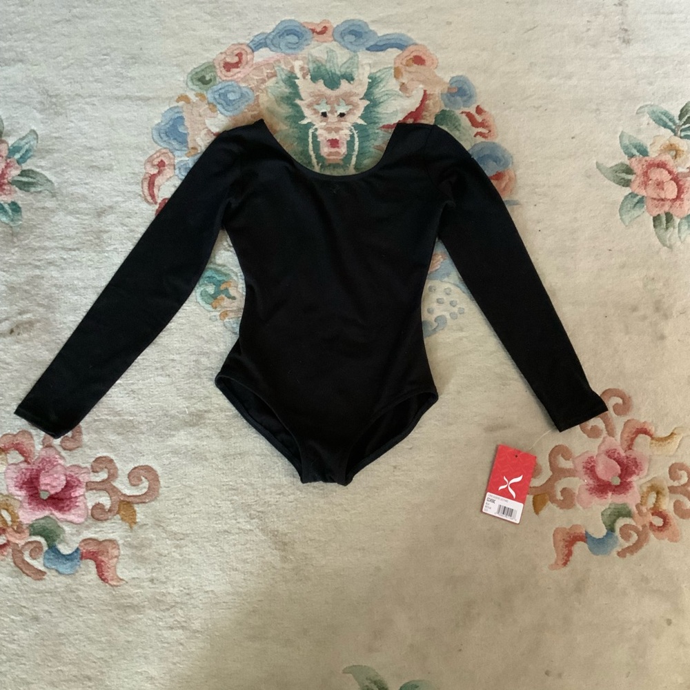 NWT Capezio CC450C Girls Long Sleeve Black Leotard Sz M